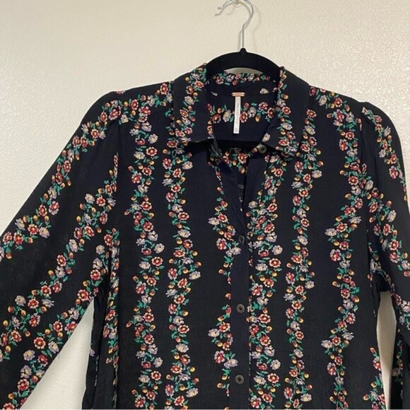 Free People Dress Women’s Size XS Black with Floral Print Buttondown Shirt Dress - Picture 3 of 15